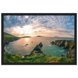 Capture the breathtaking beauty of Ireland's Dingle Peninsula with our stunning photographic framed print. This exquisite artwork brings to life the enchanting landscapes, coastal cliffs, and charming villages that define the allure of the Dingle Peninsula.