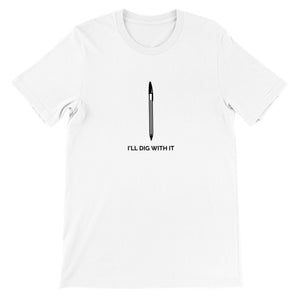 Seamus Heaney-inspired T-shirt with I'll Dig with it text. Made from premium cotton, featuring earthy colors and tasteful typography. Perfect for literature lovers and gardeners. A unique and thoughtful gift.